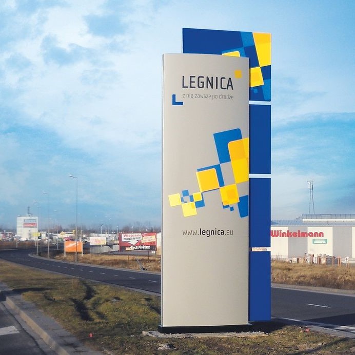 best high top quality custom branded customized 3D pylon signage design and printing in Lagos, Abuja, Nigeria, Africa.