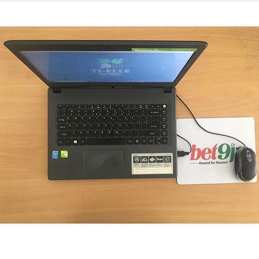 Best high top quality customized branded retractable fashionable promotional office mousepad design and printing in Lagos, Abuja, Nigeria, Africa.