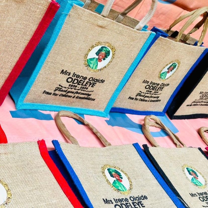 Best high top quality customized branded custom retractable fashionable funeral/burial event souvenir jute bags design and printing in Lagos,
                                                        Abuja, Nigeria, Africa.