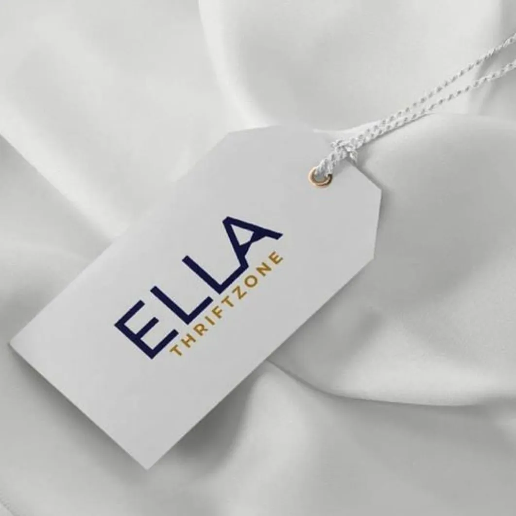 High best top quality customized branded custom luxury clothing label cards design and printing
                                                        in Lagos, Abuja, Nigeria, Africa.