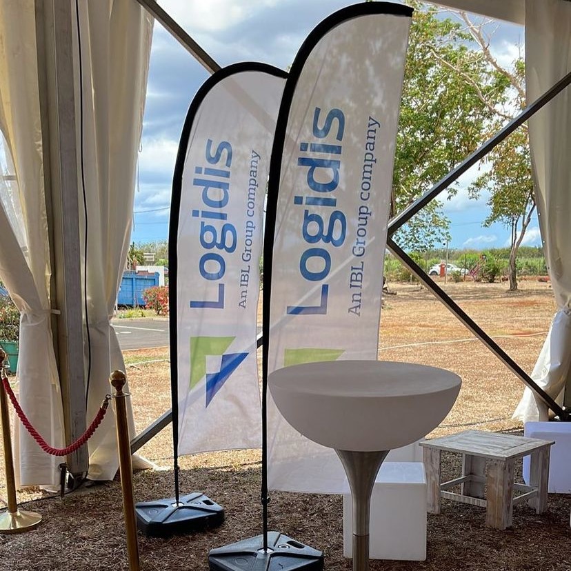 Best high top quality customized branded custom retractable advert promotional teardrop flying banner and printing in Lagos,
                                                        Abuja, Nigeria, Africa.