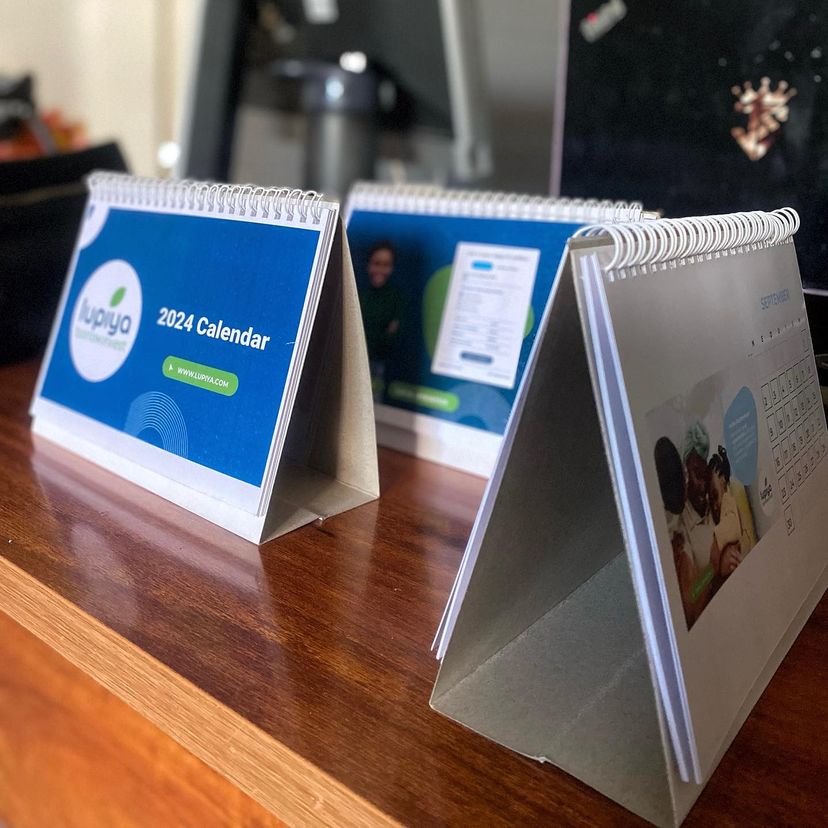 Customized branded best high top quality custom standard desk table calendar design and printing in Lagos, Abuja, Nigeria, Africa.