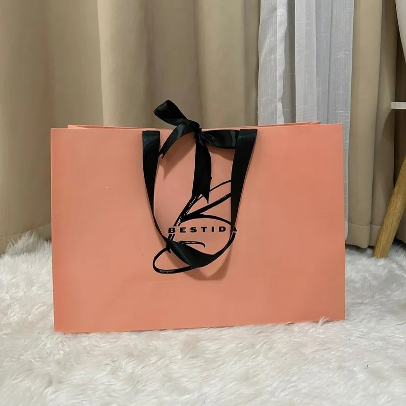 Best high top quality customized branded corporate shopping paper bag design and printing in Lagos, Abuja, Nigeria, Africa.