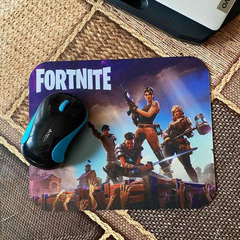 High best top quality customized branded custom office desktop table personalize mousepad design and printing
                                                            in Lagos, Abuja, Nigeria, Africa.