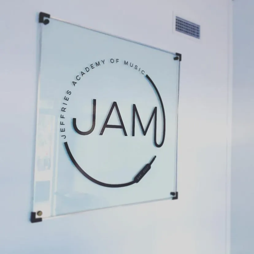 High top best quality customized branded custom glass signage design and printing in Lagos, Abuja, Nigeria, Africa.